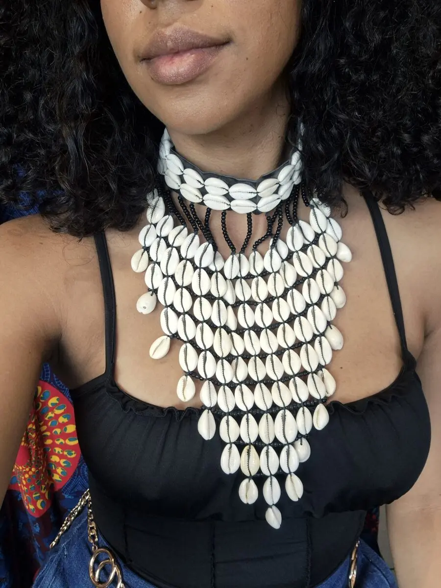 Long Cauri Shell Necklace