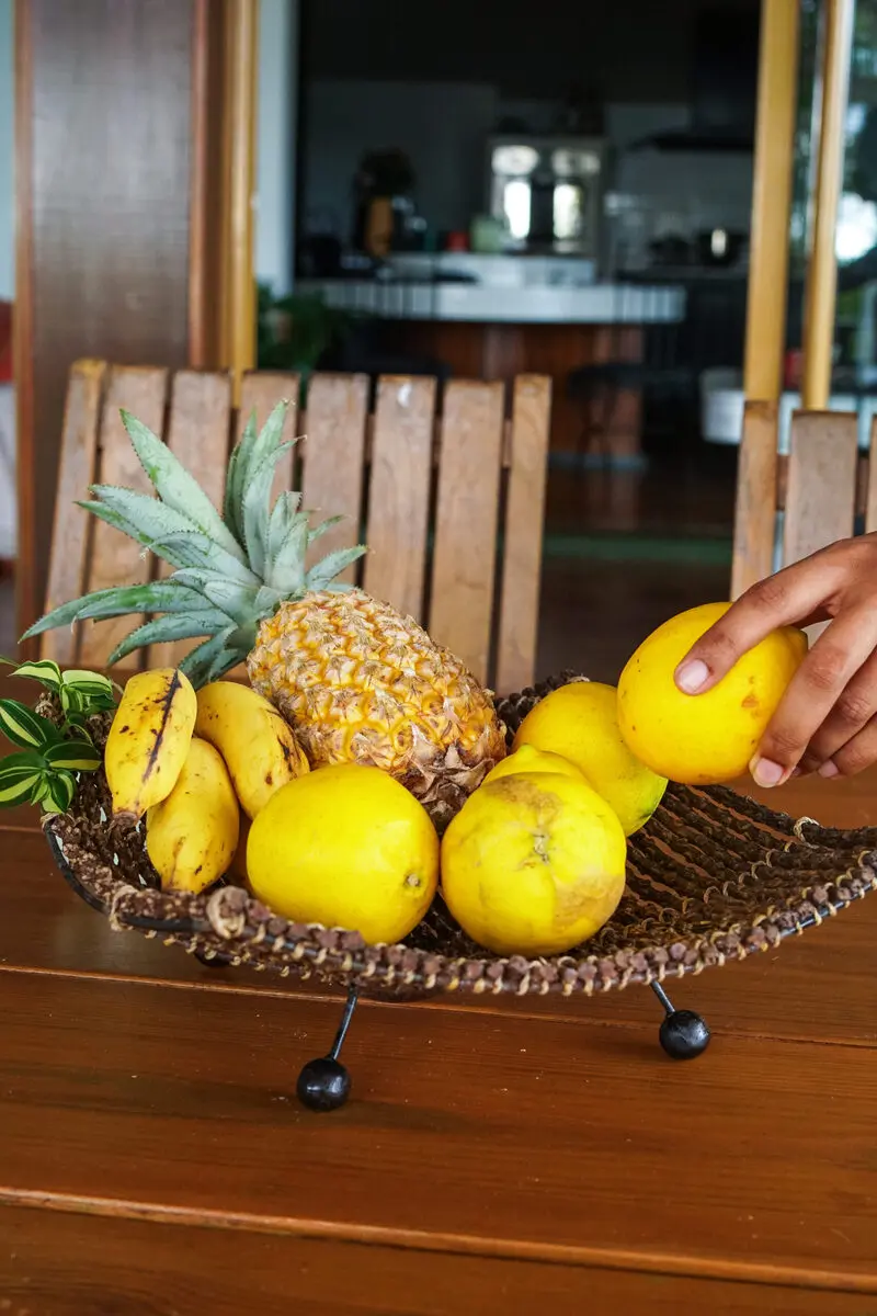 Square fruit bowl