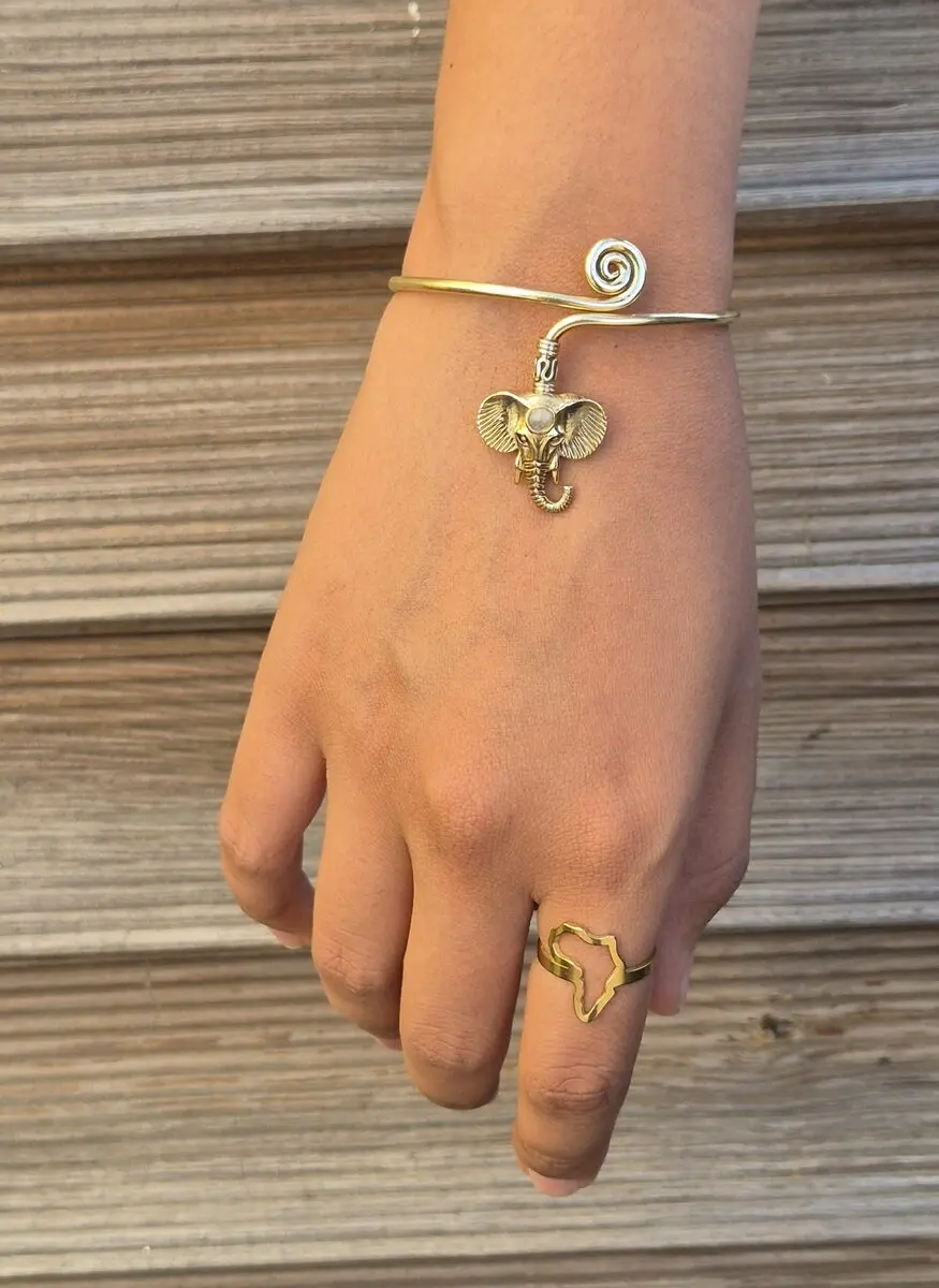 Golden Elephant Bracelet
