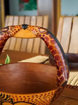 Double Giraffe Bowl 5