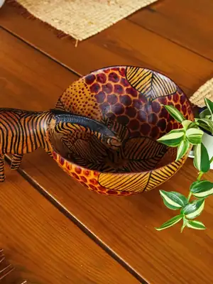 Fully painted zebra-print bowl 5