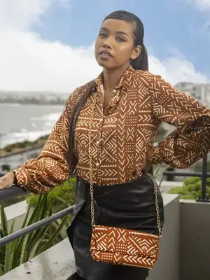 Morgane Shirt and Pocket Square 6