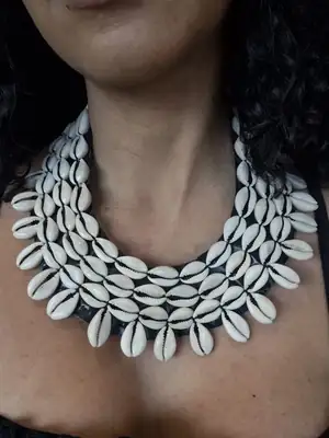 Round Cauri Bead Necklace