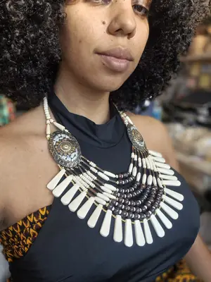 Collier Kamalia 5