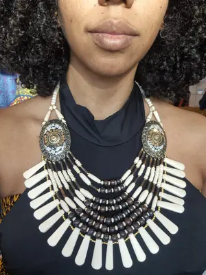 Collier Kamalia 6