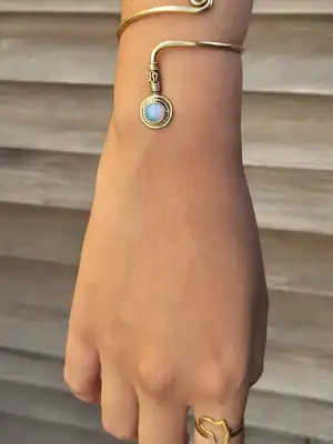 Gold-Plated Pearl Bracelet (5 Colors)