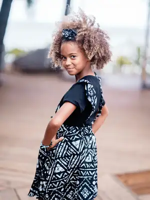 Loumé Girls' Skirt with Straps 3