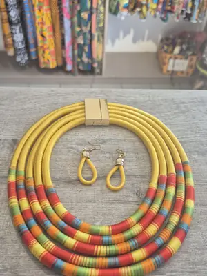 Parure Yoruba ( 8 couleurs ) 26