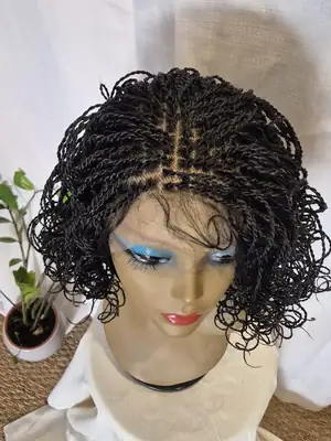Synthetic wavy wig 7