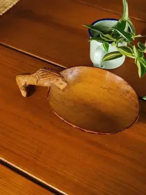 Small lion bowl 3