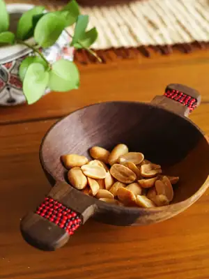 Small red Maasai bowl 3
