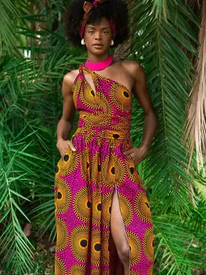 Aïda Infinity Dress in Pink 4