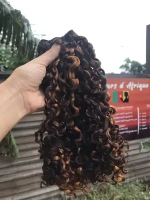 Big Kinky Honey Weave 4