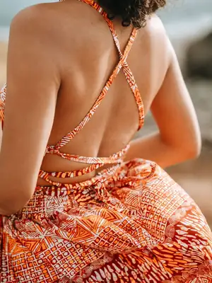 Douma Backless Top 7