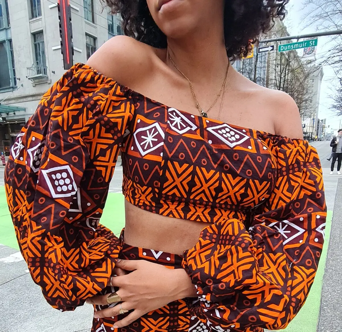 Foumban Set Top