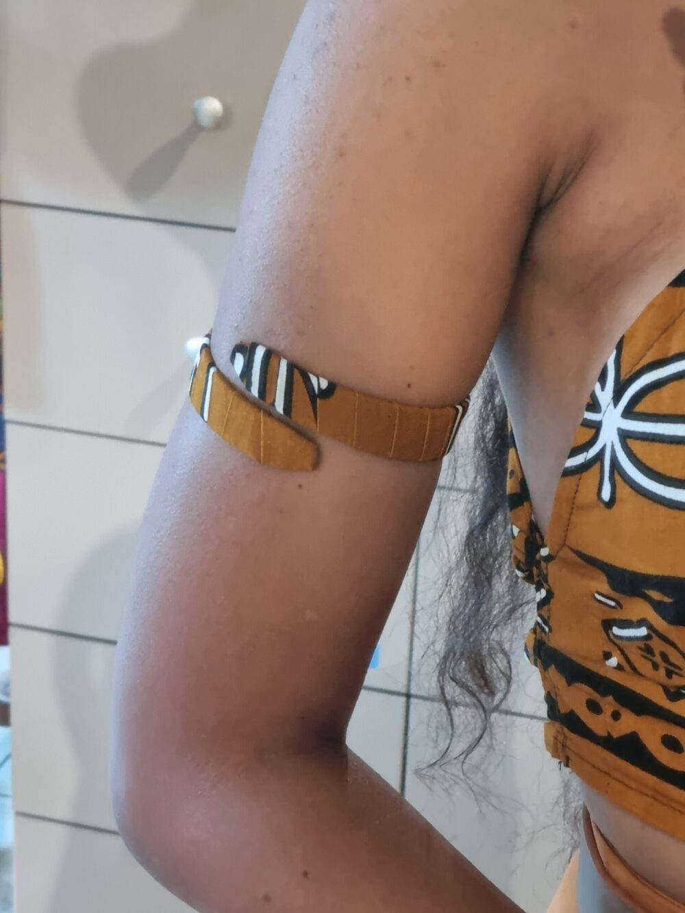 Bracelet de bras Kaélé