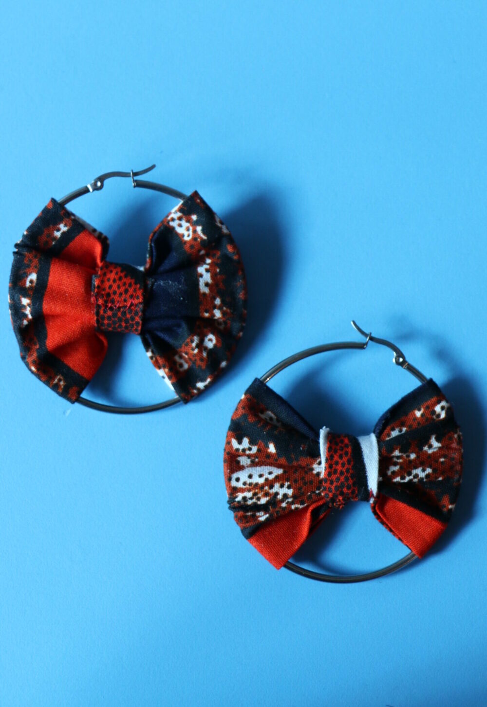 Eseka bow earrings