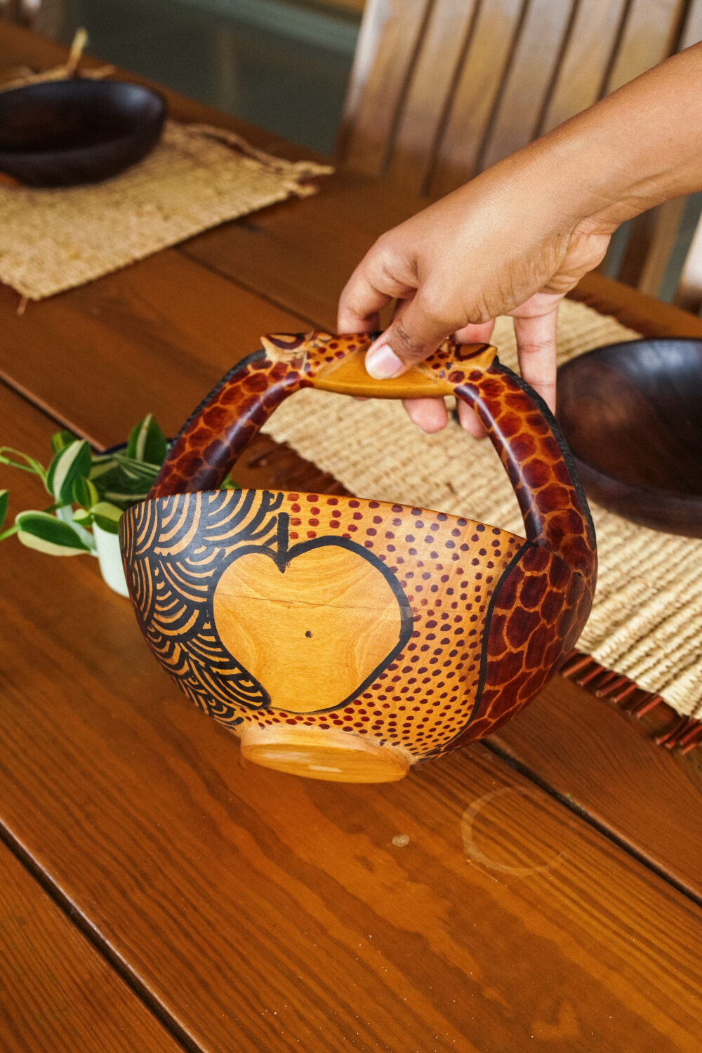 Double giraffe bowl - Image 2