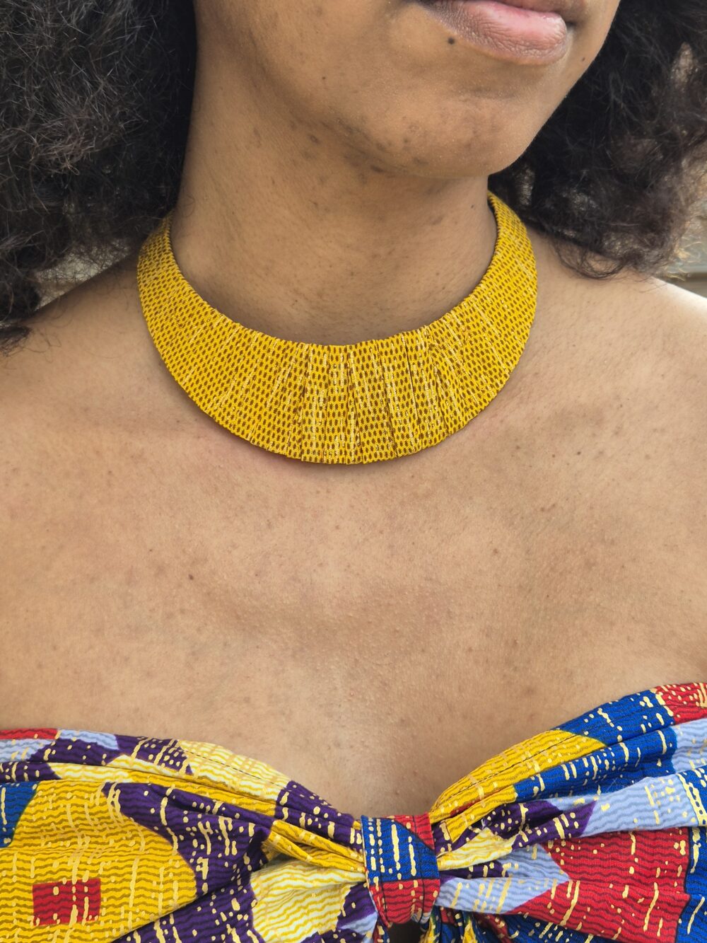 Senia yellow necklace