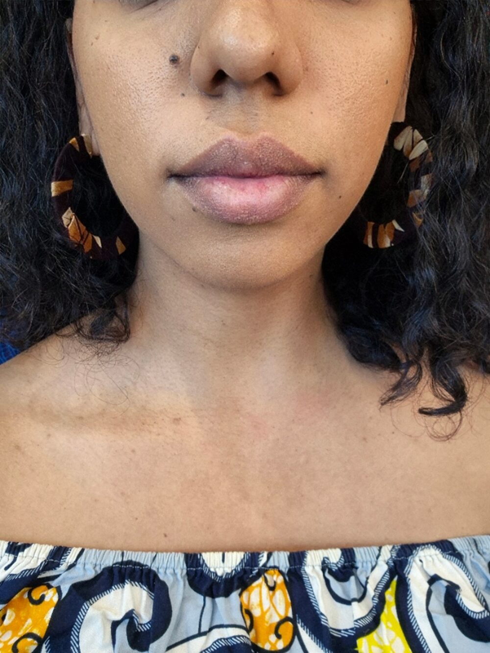 Koffi flat hoop earrings - Image 3