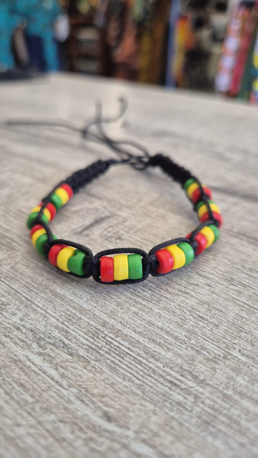 Bracelet Rouge Jaune Vert