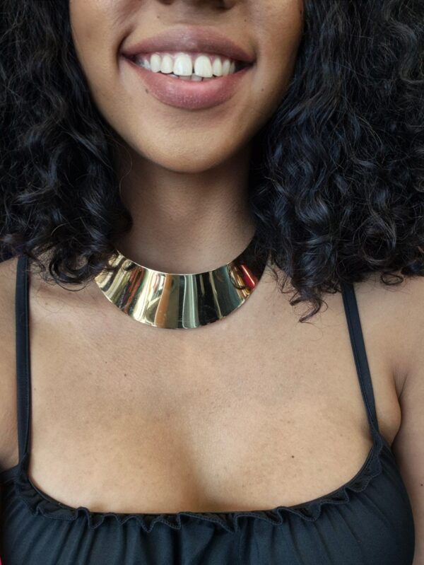 Collier ras de cou fantaisie doré