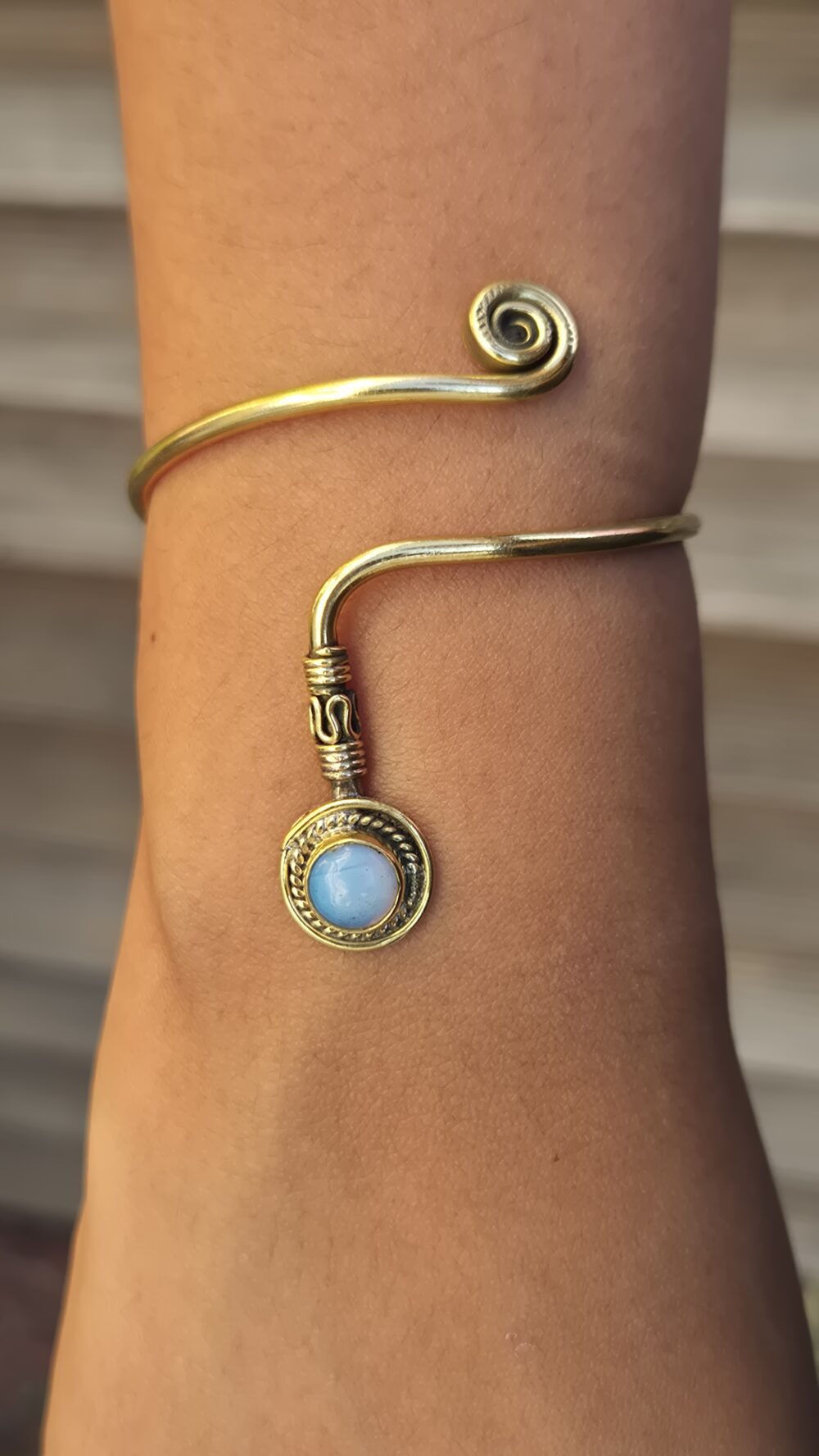 Golden bead bangle - Image 2