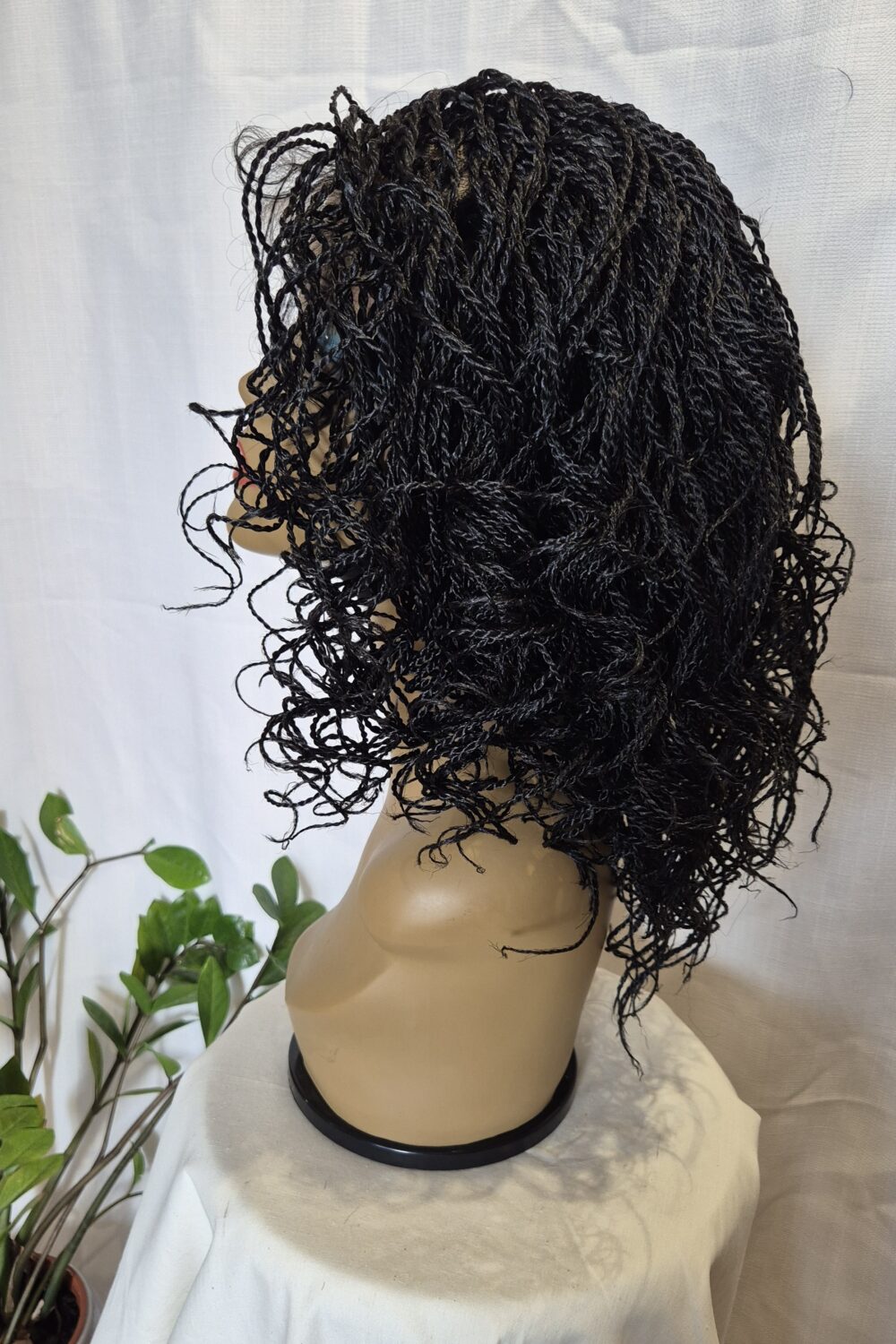 Twist synthetic wig - Image 2